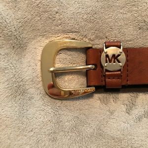 Michael Kors brown leather belt